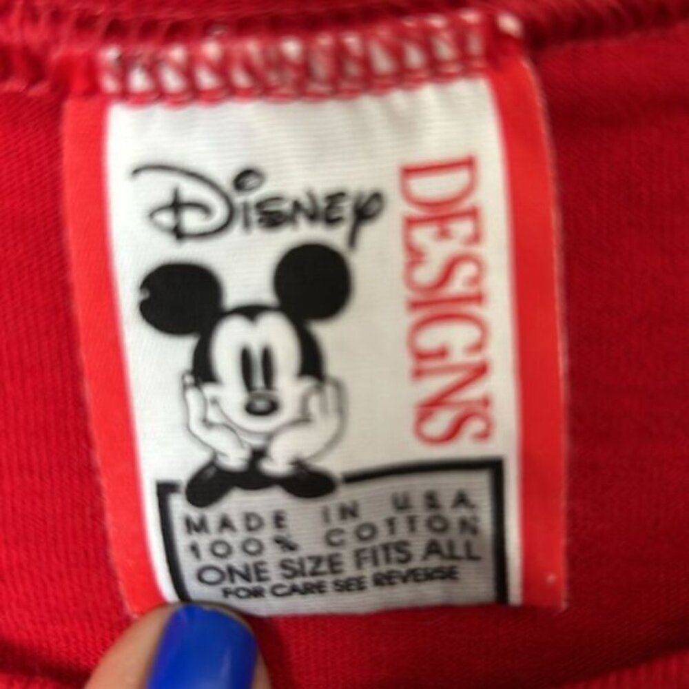 Vintage Disney Designs Made In USA One Size Fits All T-Shirt (oversized) - Picture 4 of 5